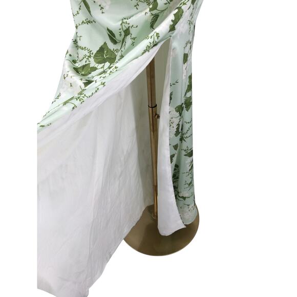 Floral Off-Shoulder Maxi Dress - Picture 5 of 10